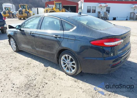 2020 Ford Fusion Hybrid Se from USA, damaged, VIN 3FA6P0LU4LR262988